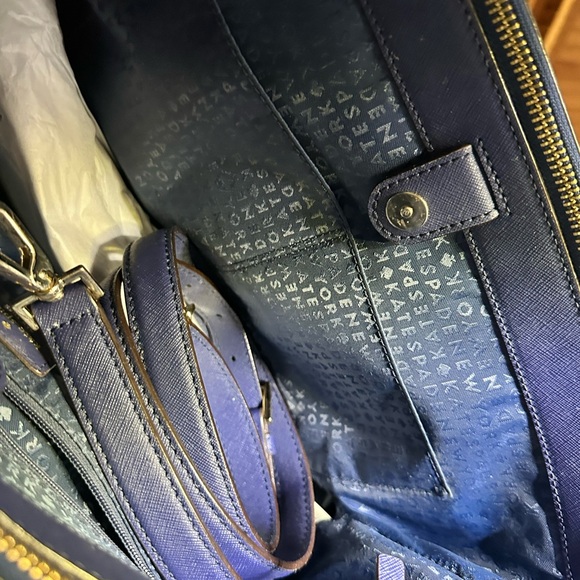 - Beautiful Blue Kate Spade Bag - Picture 4 of 7